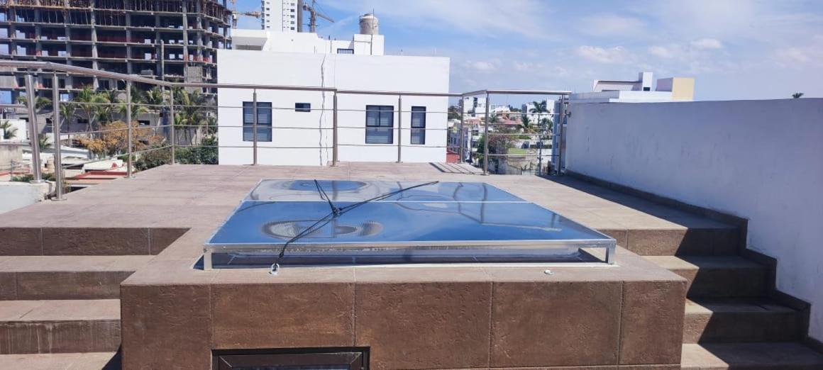 2Br-3Ba Condo Block From Beach W Rooftop Jacuzzi Mazatlán Eksteriør billede