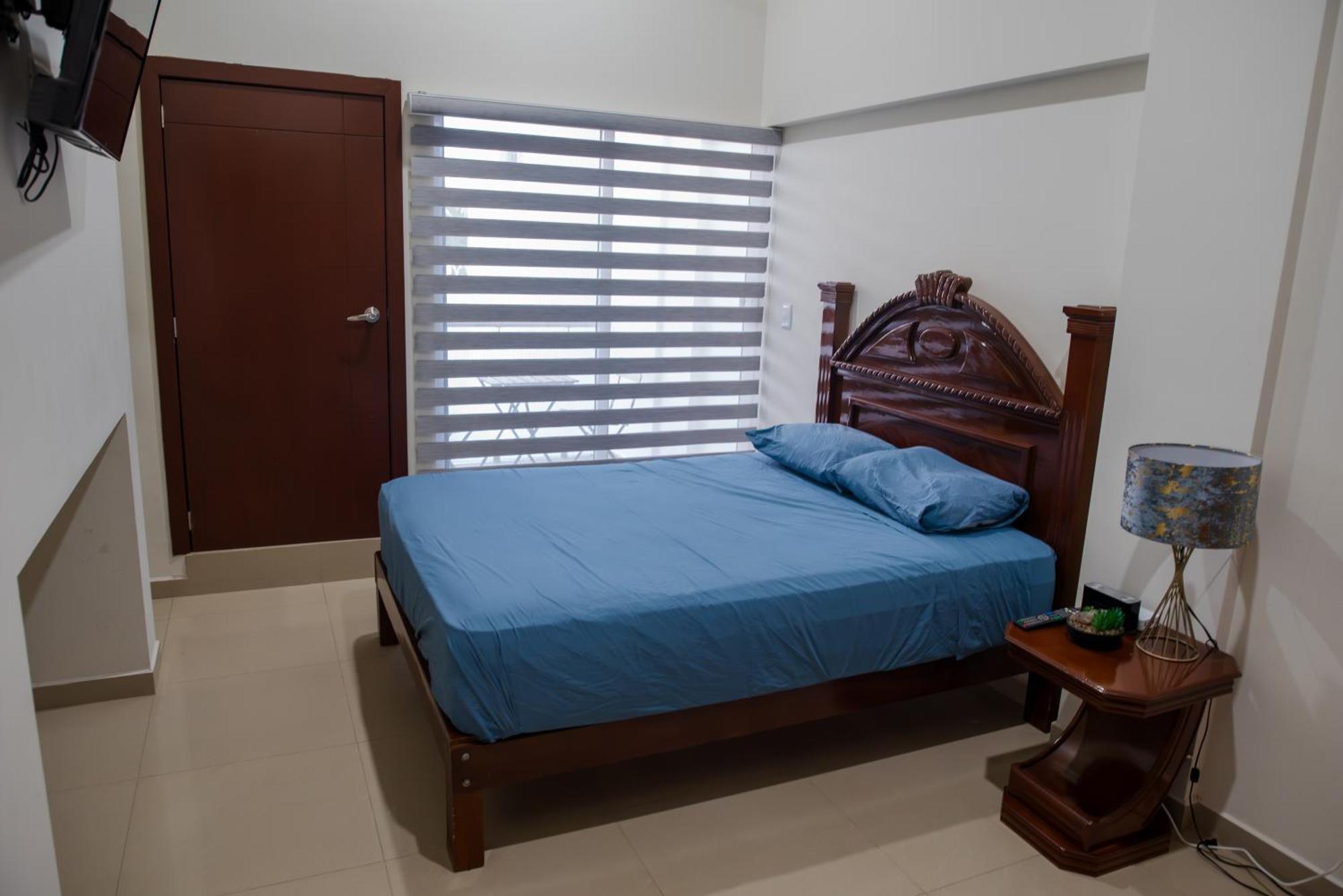 2Br-3Ba Condo Block From Beach W Rooftop Jacuzzi Mazatlán Eksteriør billede